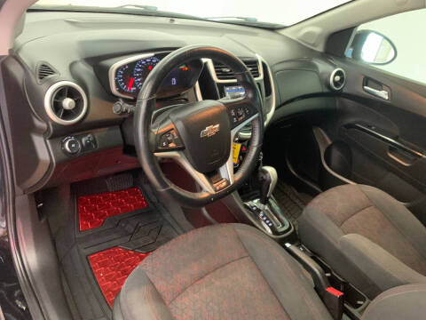 2018 Chevrolet Sonic LT Auto