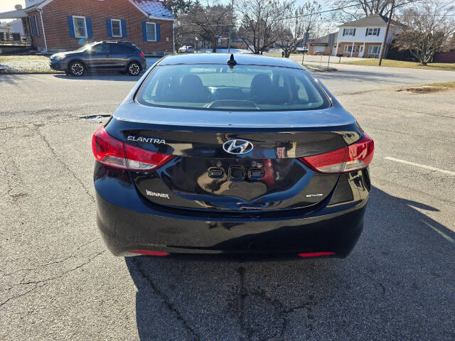 2011 Hyundai ELANTRA for sale at QUEENSGATE AUTO SALES in York, PA