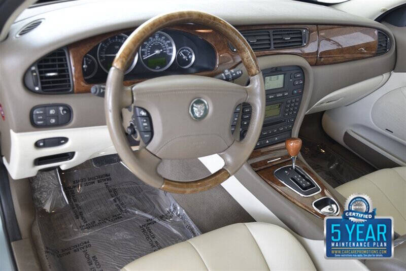 2005 Jaguar S-Type 4.2
