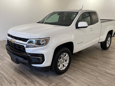 2022 Chevrolet Colorado for sale at TRAVERS GMT AUTO SALES - Autos para ti in Florissant MO