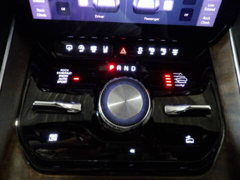 2024 Jeep Grand Wagoneer L