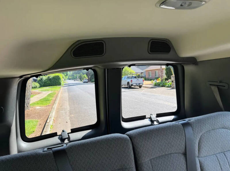2018 Chevrolet Express LS 2500