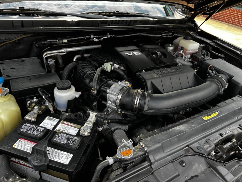 2023 Nissan Frontier PRO-X