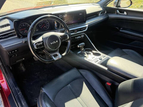 2022 Kia K5