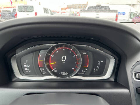 2017 Volvo XC60 T6 Dynamic