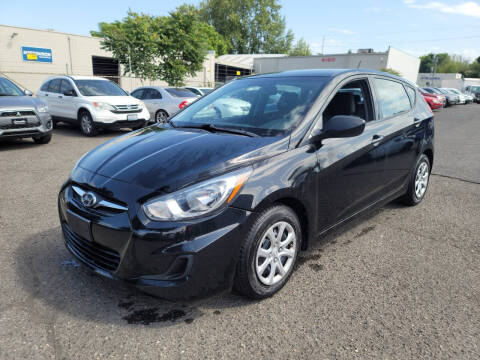 2012 Hyundai Accent GS