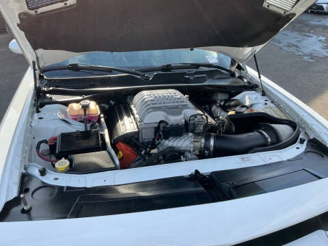 2015 Dodge Challenger SRT Hellcat