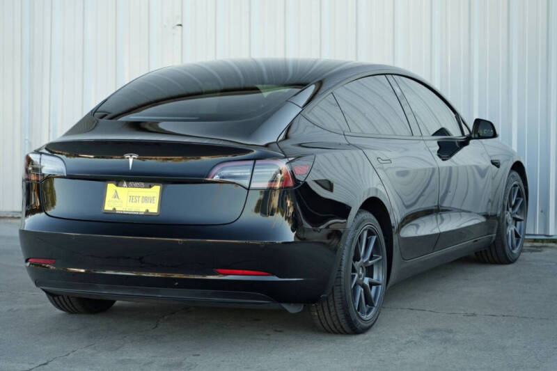 2021 Tesla Model 3 Standard Range Plus