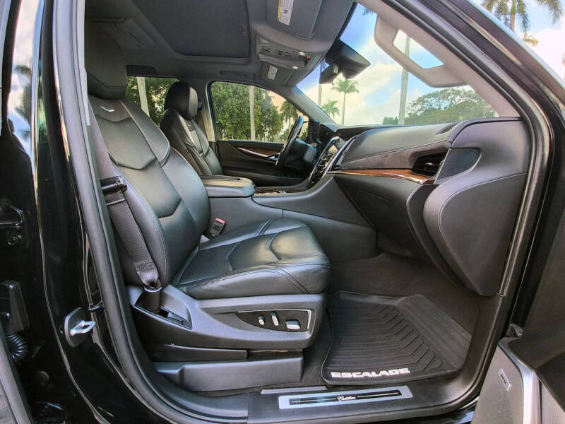 2019 Cadillac Escalade Premium Luxury