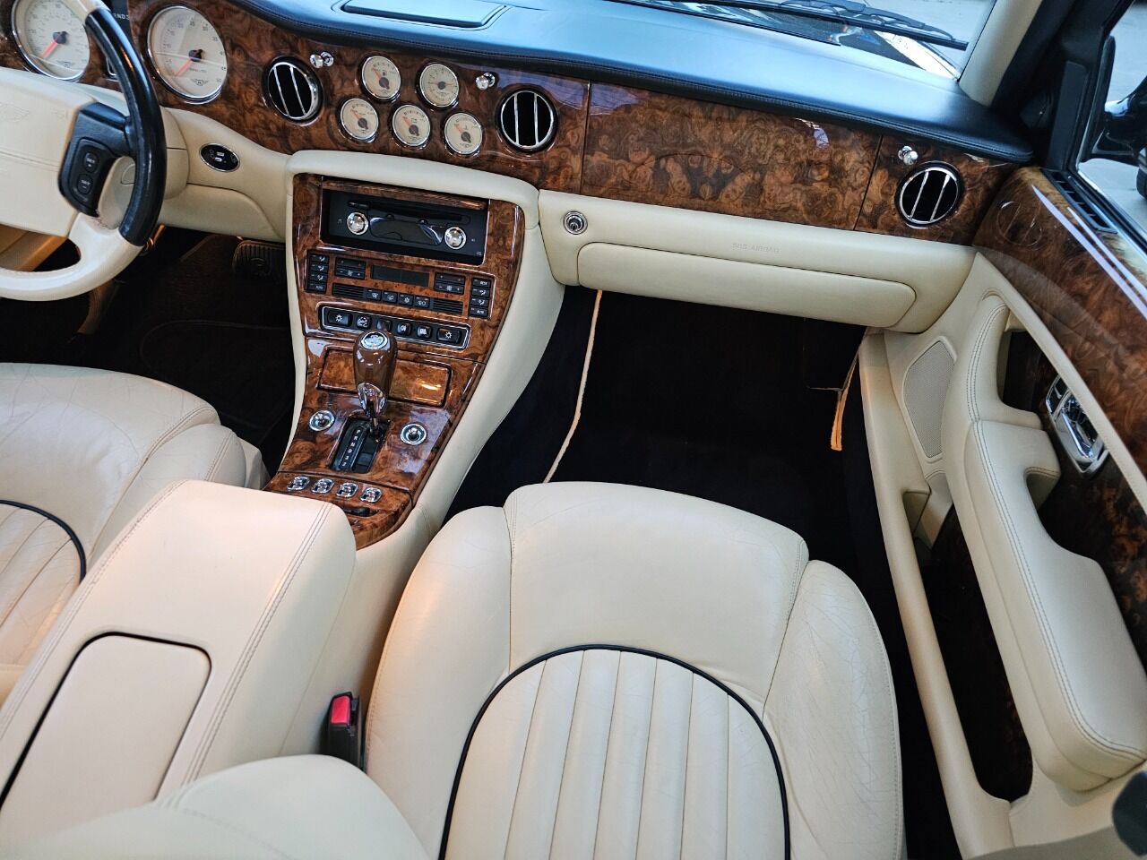 2000 Bentley Arnage 58