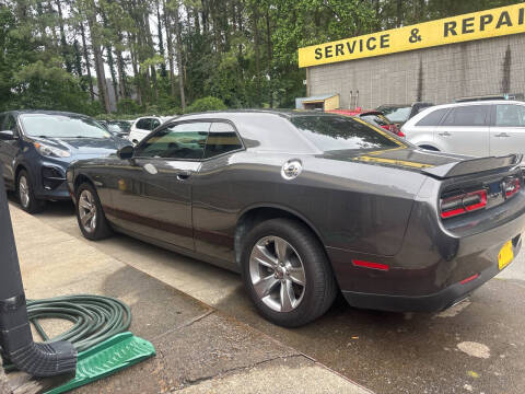 2021 Dodge Challenger SXT