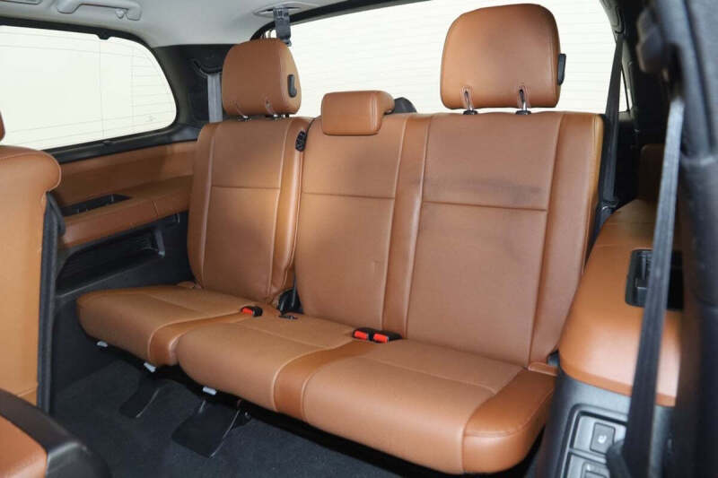 2021 Toyota Sequoia Platinum