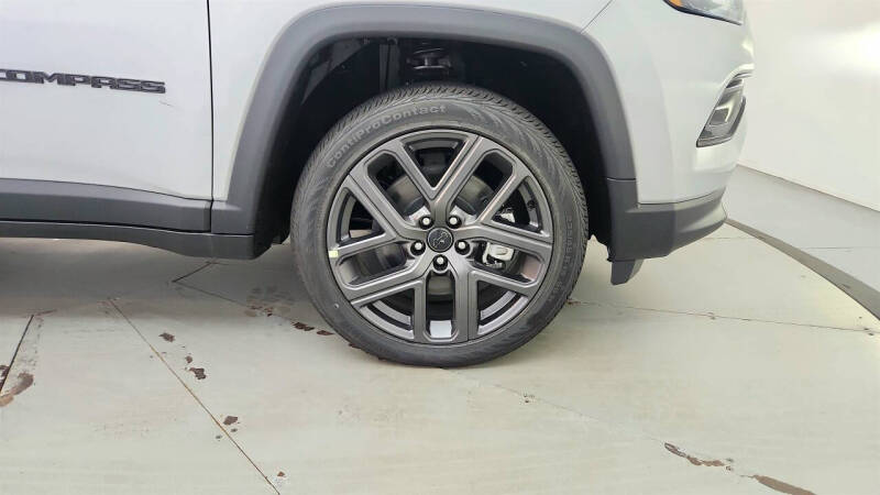 2026 Jeep Compass Limited Altitude