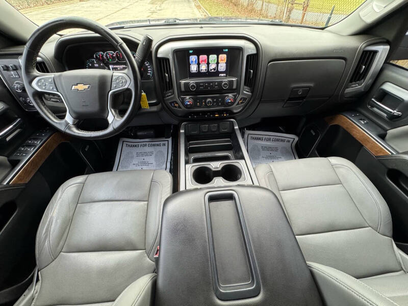 2015 Chevrolet Silverado 1500 LTZ photo 19