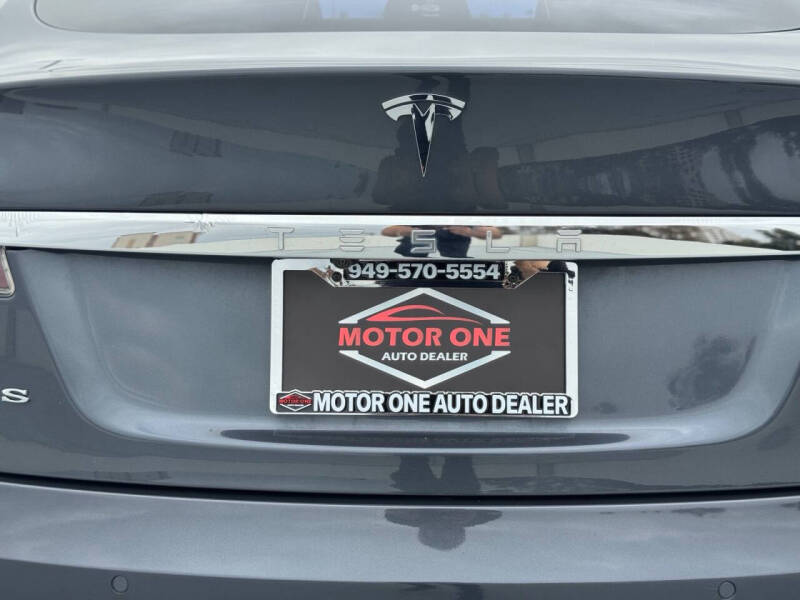 2016 Tesla Model S
