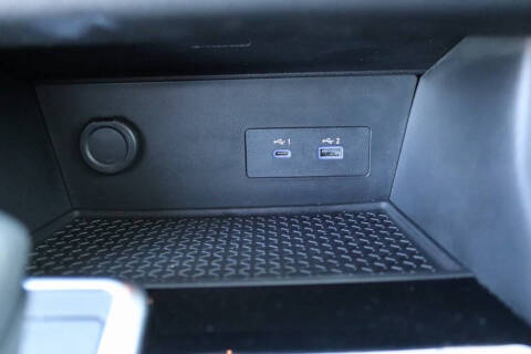 2022 Nissan Pathfinder S