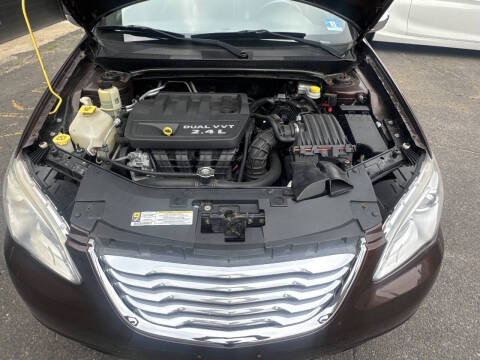 2012 Chrysler 200 Limited