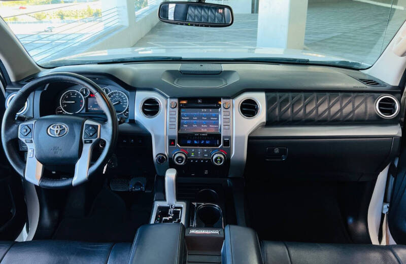 2015 Toyota Tundra Platinum