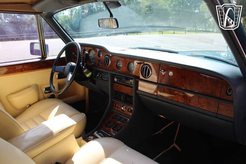 1989 Rolls-Royce Corniche