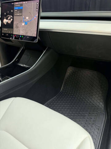 2020 Tesla Model Y Performance