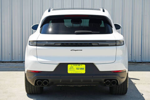 2024 Porsche Cayenne