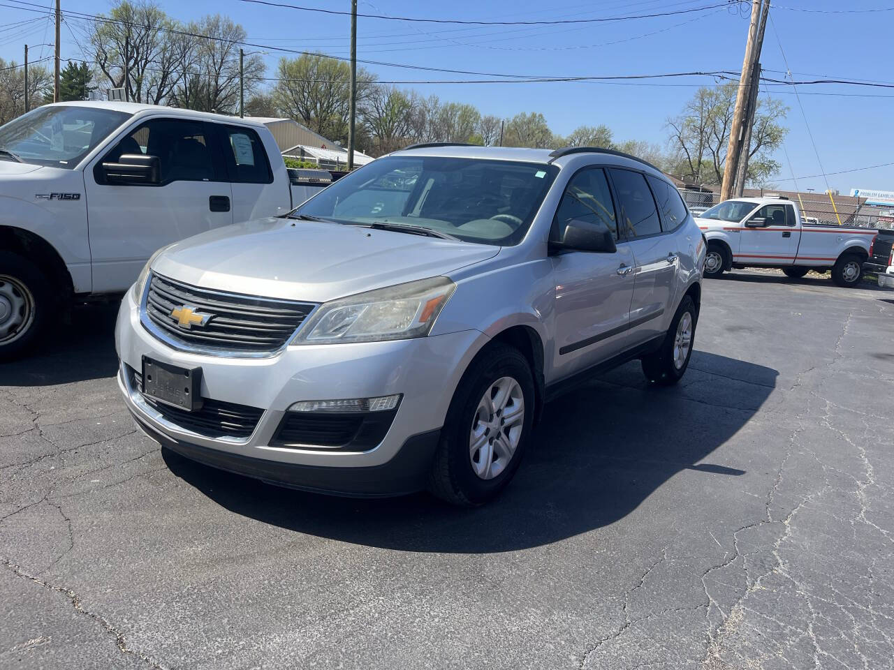 Silver 2014 Chevrolet Traverse LS LS 4dr SUV 1