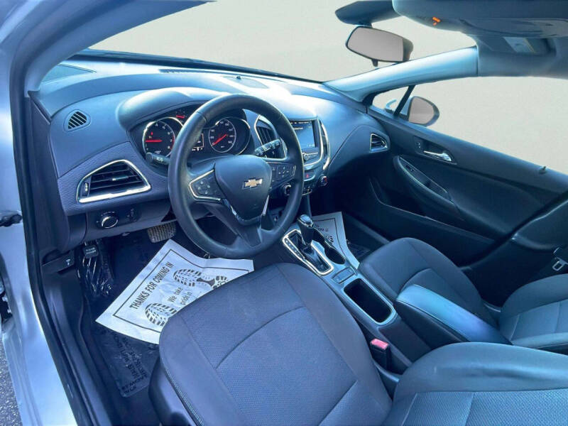 2019 Chevrolet Cruze LT