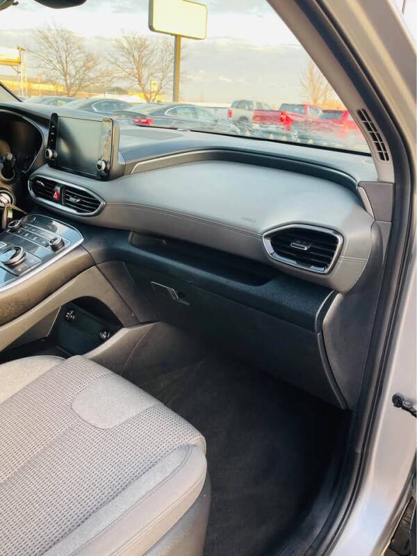 2021 Hyundai Santa Fe SE