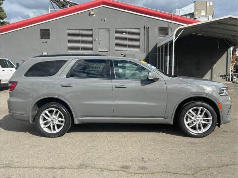2022 Dodge Durango for sale at Armando Auto Sales in Fresno CA