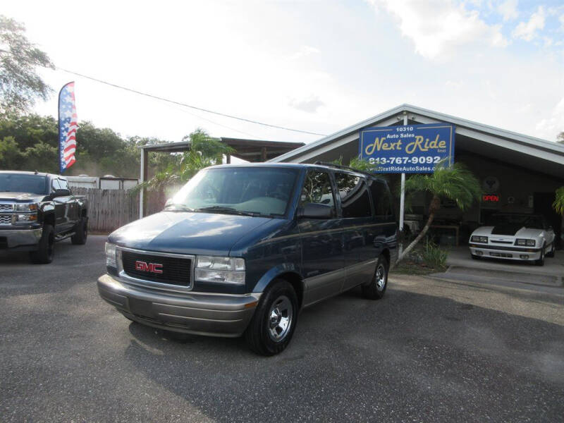 2002 GMC Safari SLE