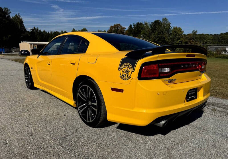 2012 Dodge Charger SRT8 Super Bee