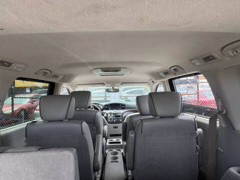 2012 Nissan Quest