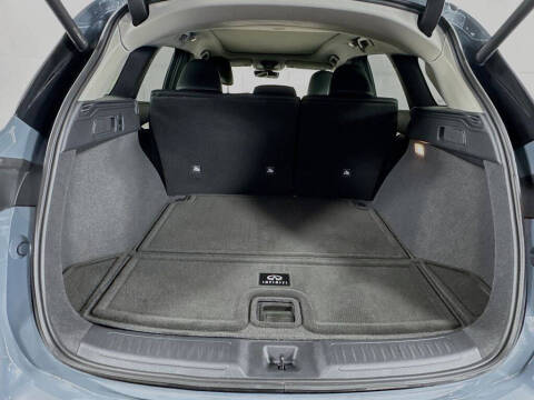 2025 Infiniti QX50 Luxe