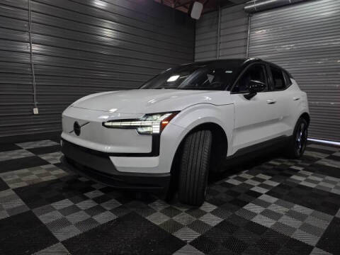 2025 Volvo EX30 Twin Plus