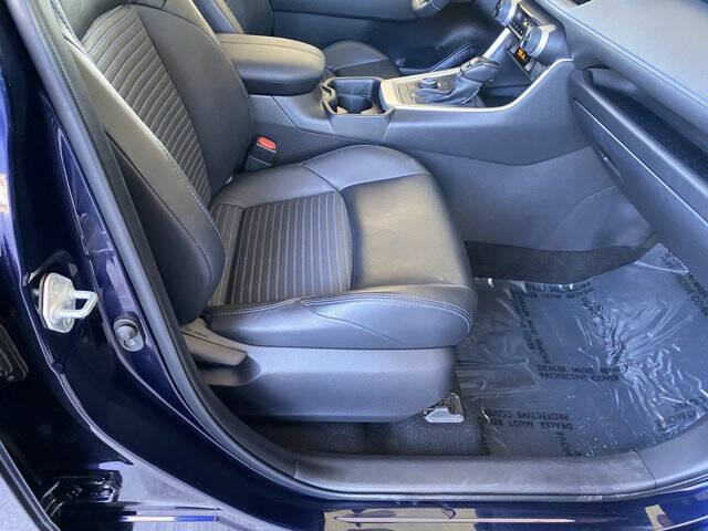 2020 Toyota RAV4 Hybrid XSE