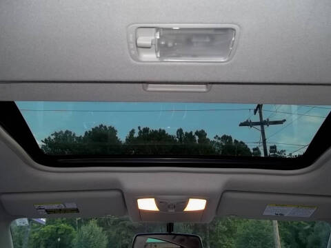 2013 Nissan Rogue SV w/SL Package