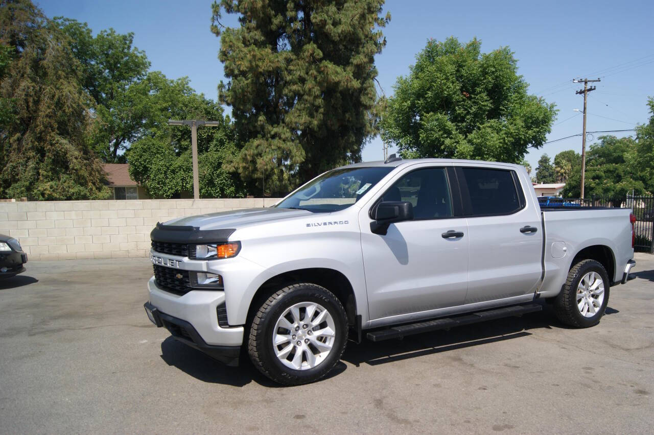 2019 Chevrolet Silverado 1500 for sale at Auto Plaza in Fresno, CA