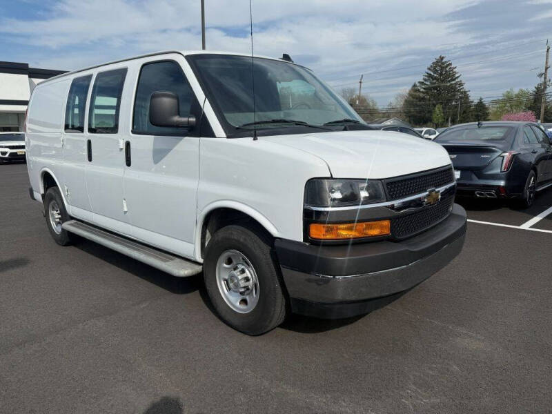 2024 Chevrolet Express 2500
