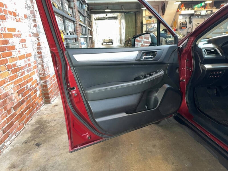 2017 Subaru Outback 2.5i Premium