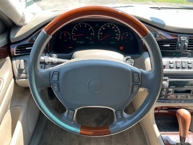 2000 Cadillac DeVille DTS