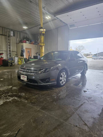 2011 Ford Fusion for sale at WESTSIDE GARAGE LLC in Keokuk IA