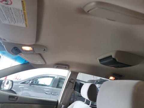 2004 Toyota Sienna LE 7 Passenger