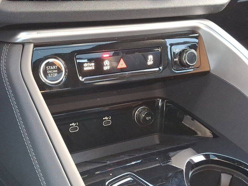 2025 Audi Q5 Sportback quattro Premium Plus TFSI