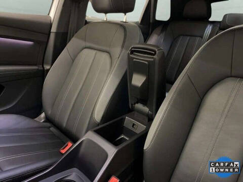 2024 Audi Q4 e-tron quattro Premium Plus 50