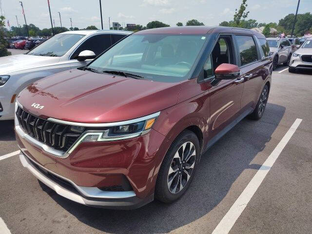 2024 Kia Carnival EX