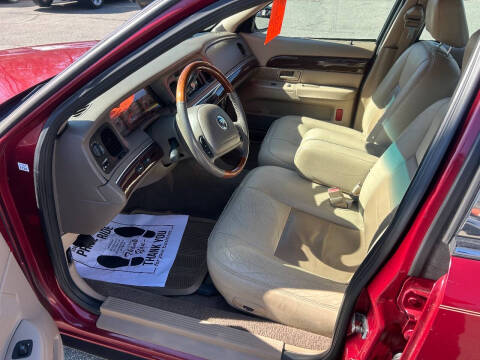 2003 Mercury Grand Marquis GS