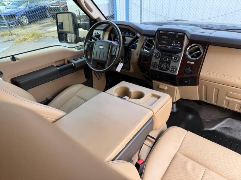 2015 Ford F-350 Super Duty Lariat