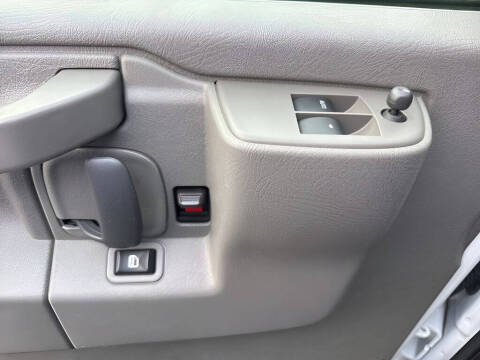 2024 GMC Savana 2500