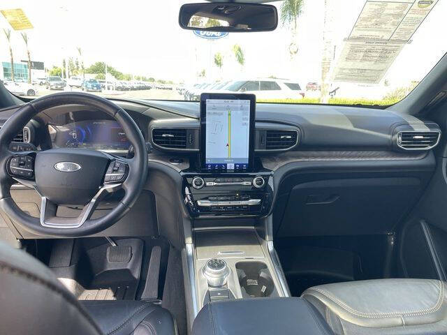 2022 Ford Explorer Platinum