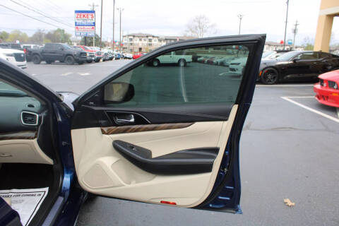 2017 Nissan Maxima Platinum